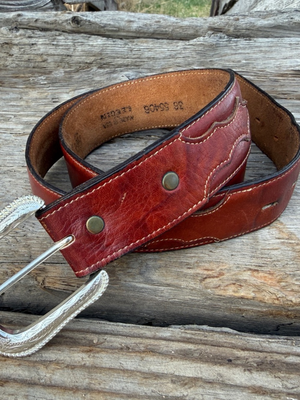 Vintage Leather Western Stitched Belt